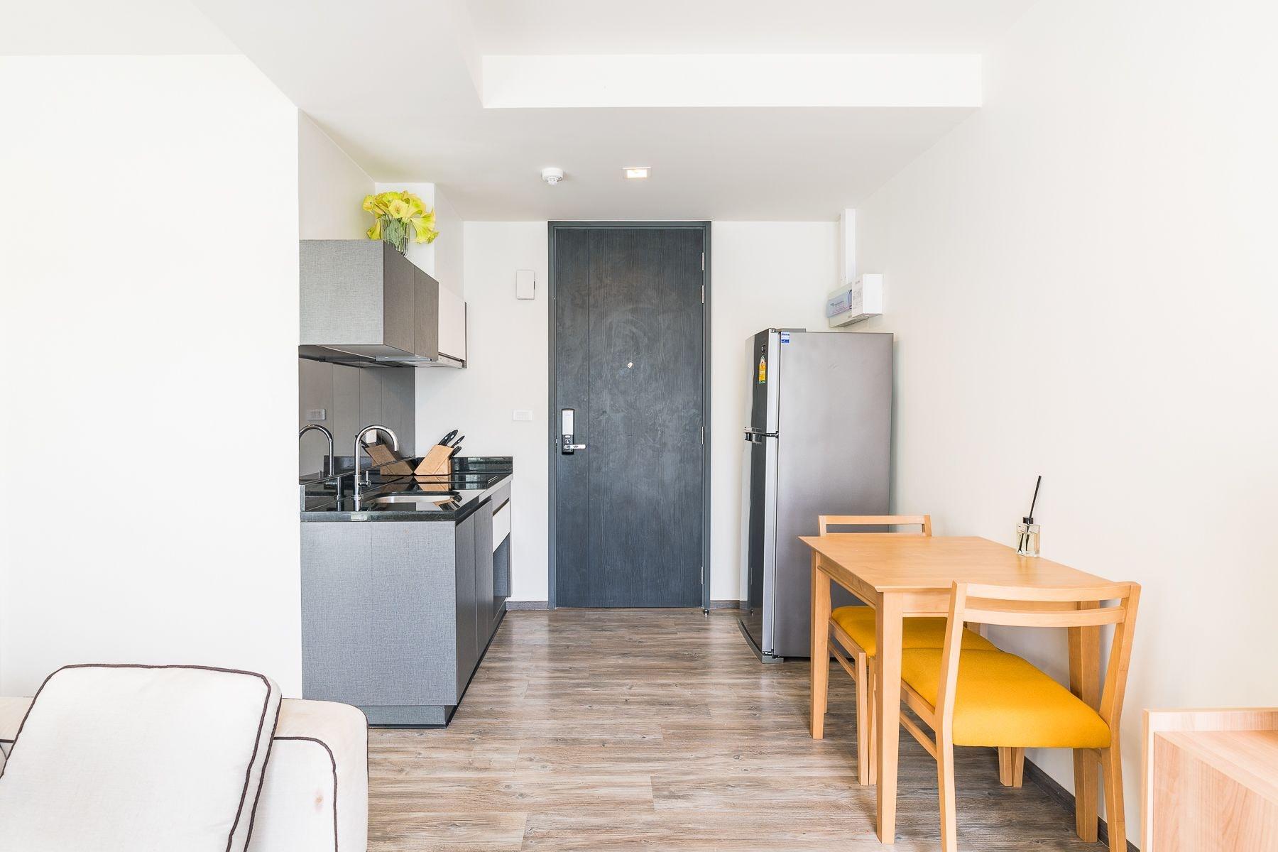 The Deck Condo Patong By Vip Екстериор снимка