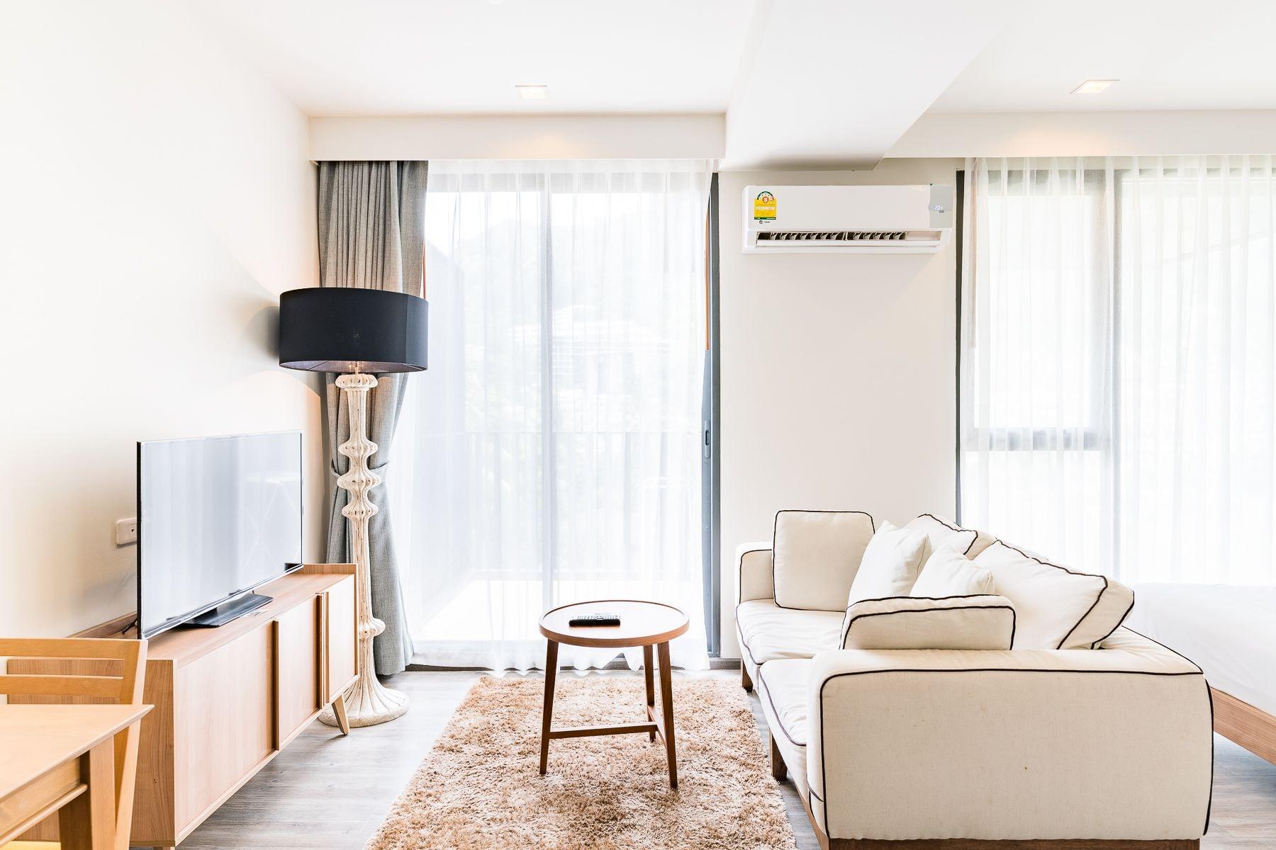 The Deck Condo Patong By Vip Екстериор снимка