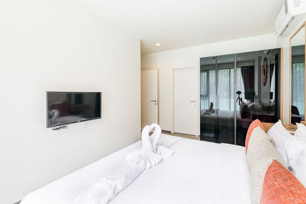 The Deck Condo Patong By Vip Екстериор снимка