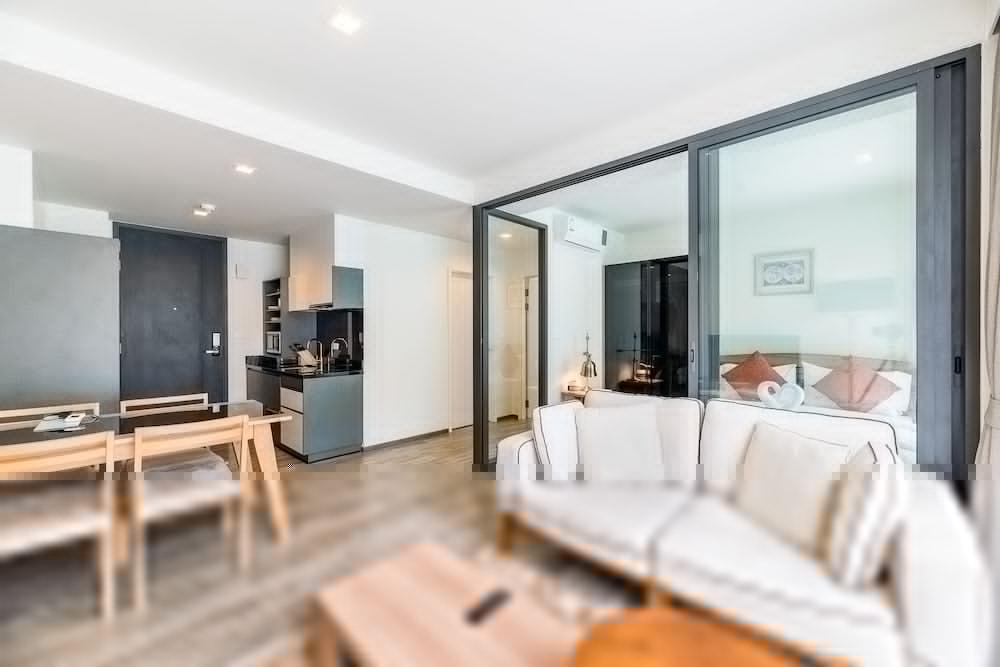 The Deck Condo Patong By Vip Екстериор снимка