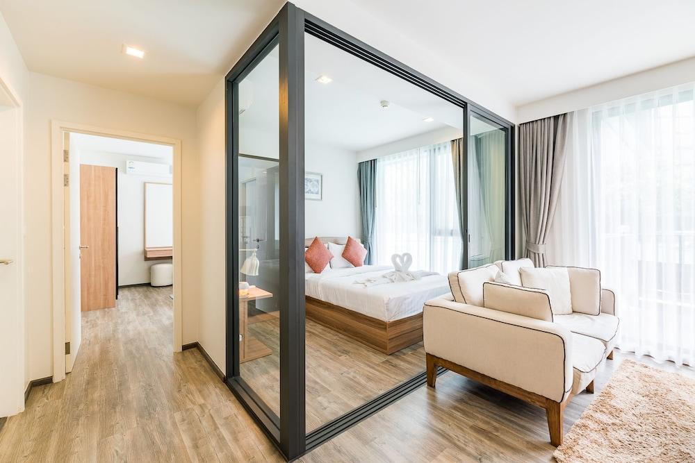 The Deck Condo Patong By Vip Екстериор снимка
