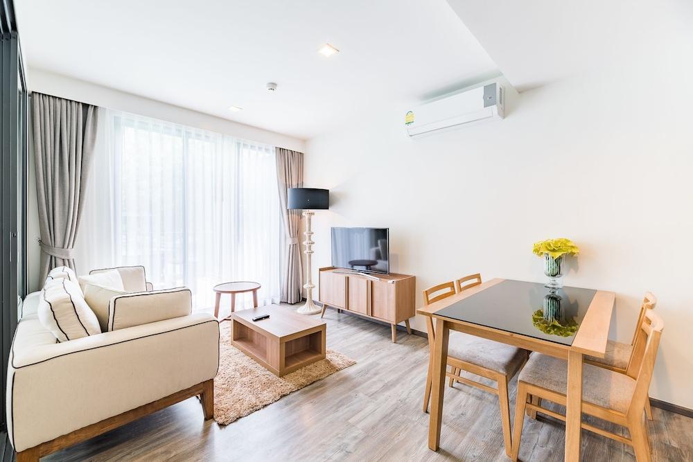 The Deck Condo Patong By Vip Екстериор снимка